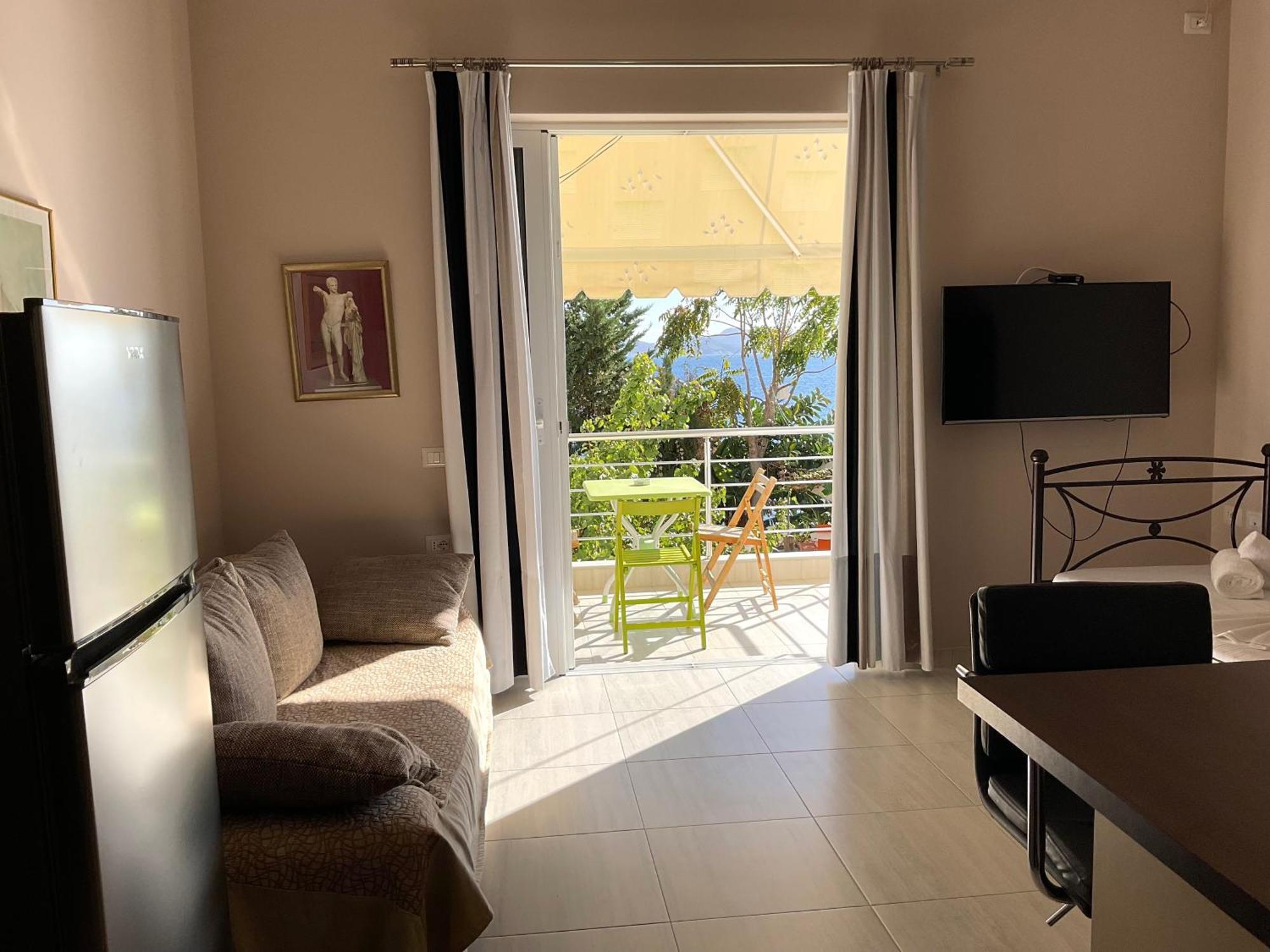 Mojito Beach Apartments With Free Parking Саранда Номер фото