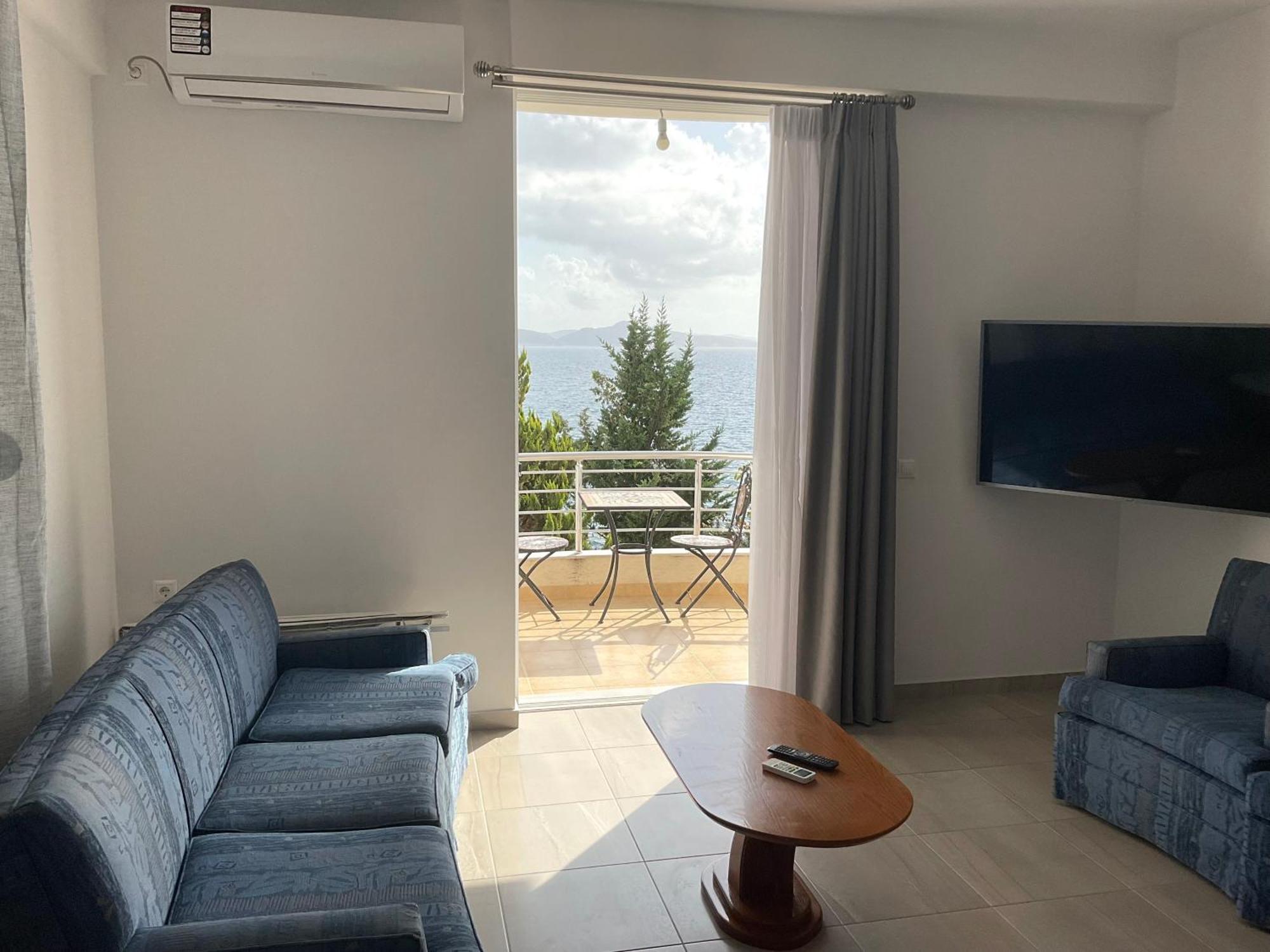 Mojito Beach Apartments With Free Parking Саранда Экстерьер фото