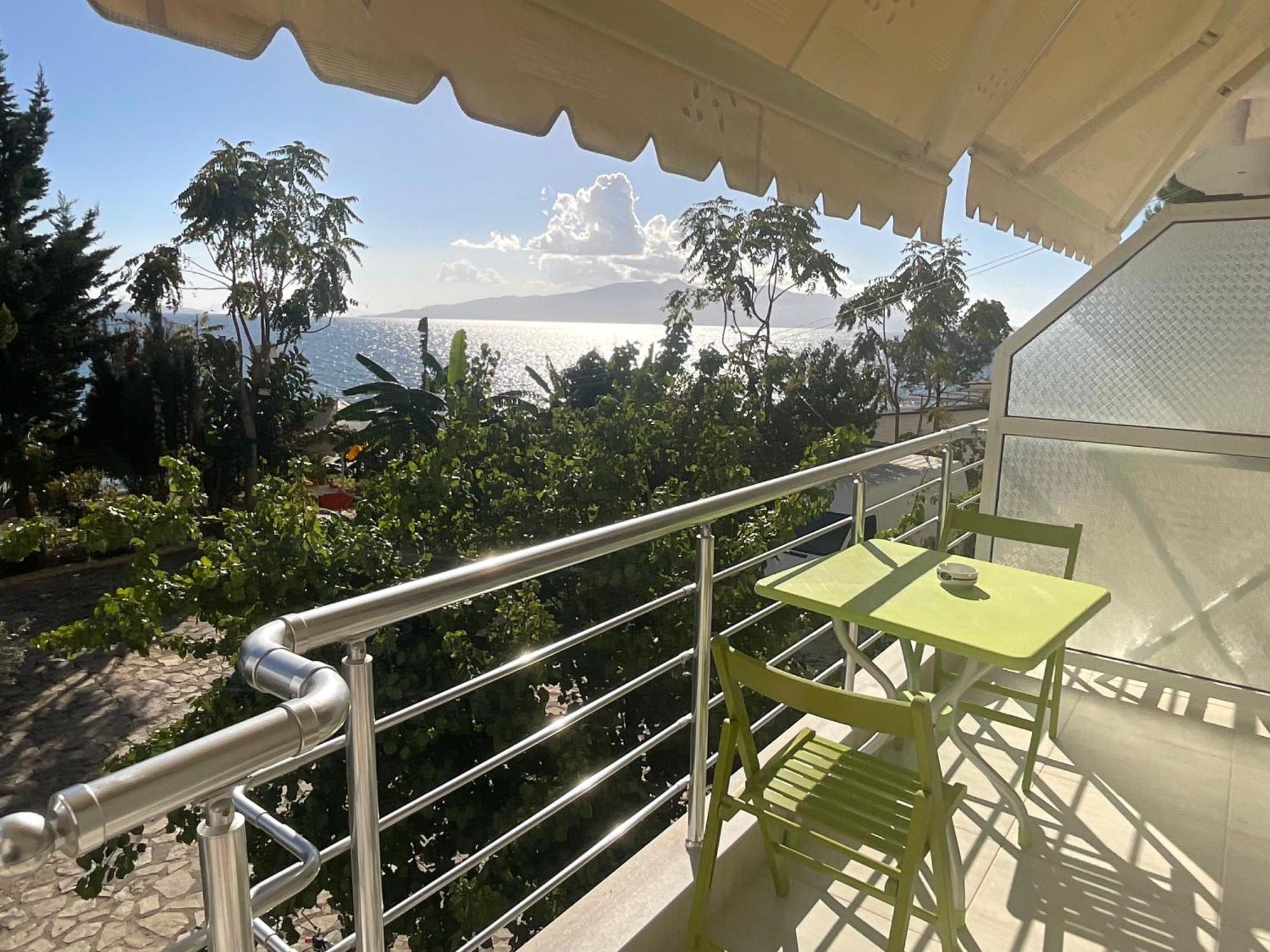 Mojito Beach Apartments With Free Parking Саранда Экстерьер фото