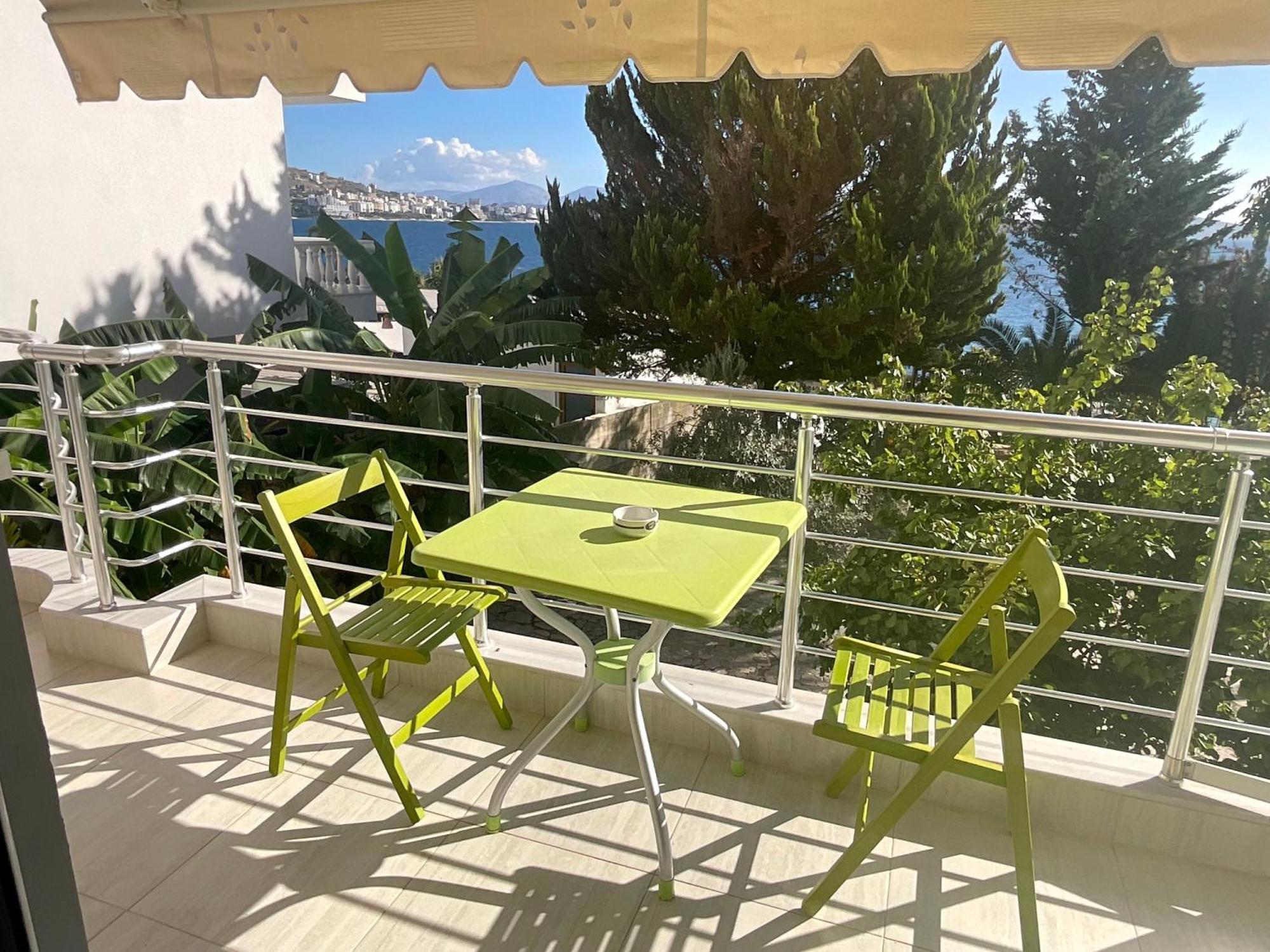 Mojito Beach Apartments With Free Parking Саранда Экстерьер фото