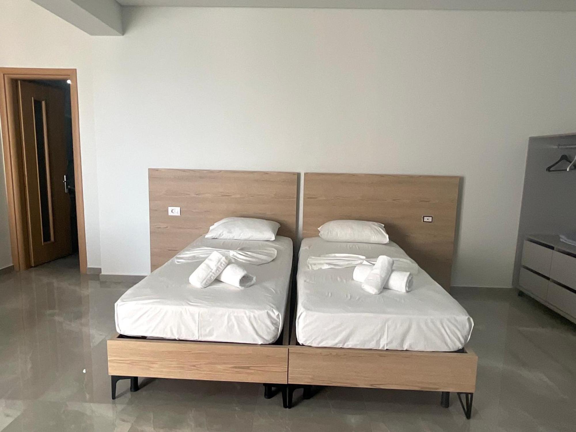Mojito Beach Apartments With Free Parking Саранда Номер фото