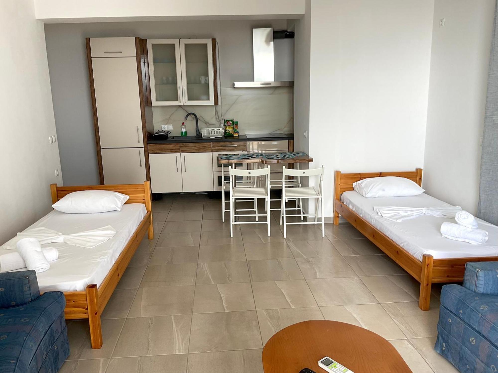 Mojito Beach Apartments With Free Parking Саранда Номер фото